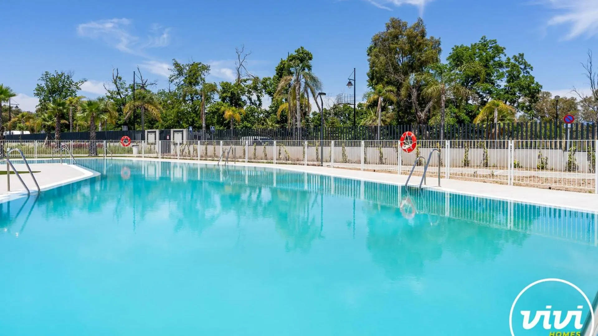 Vita Torremolinos 0*,
